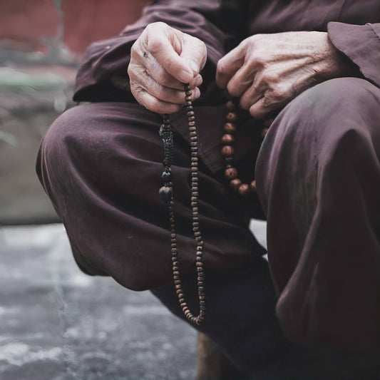 How to Use a Chakra Healing Beaded Buddha Charm Bracelet for Meditation: A Complete Guide